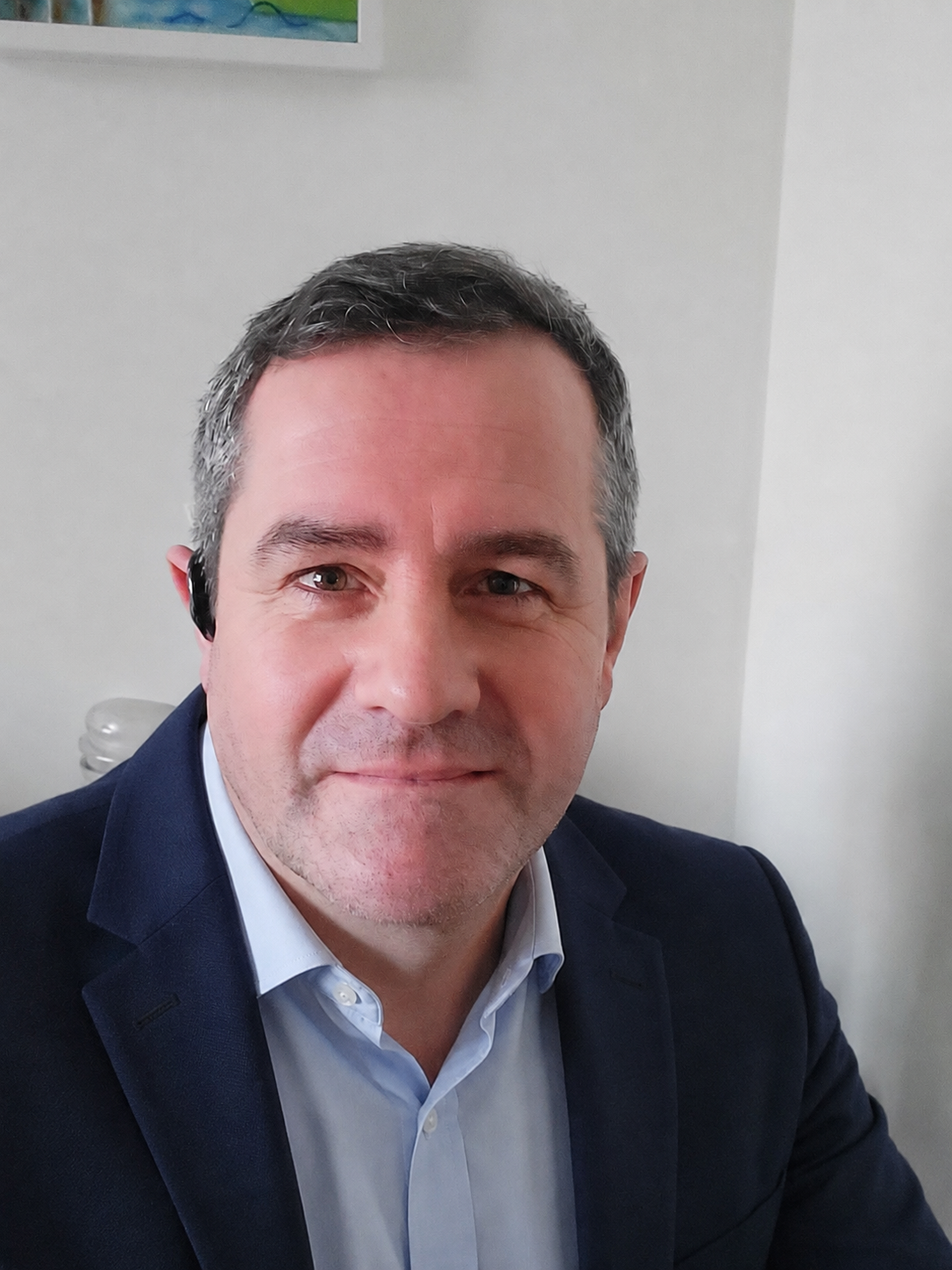 Portrait of the hypnotherapist at Griffin Hypnotherapy